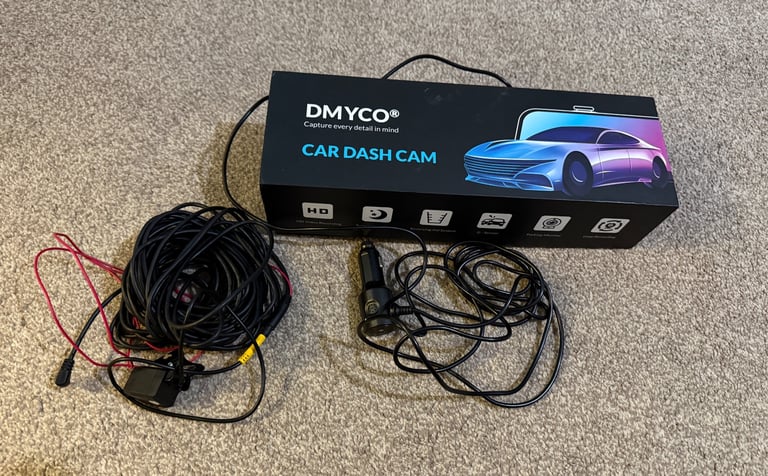 DMYCO Car Rear / Front View Camera Mirror Mounted Monitor Dash Cam