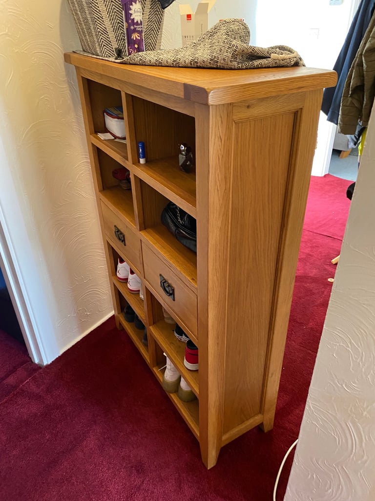 OAK UNIT VGC - DELIVERY AVAILABLE 