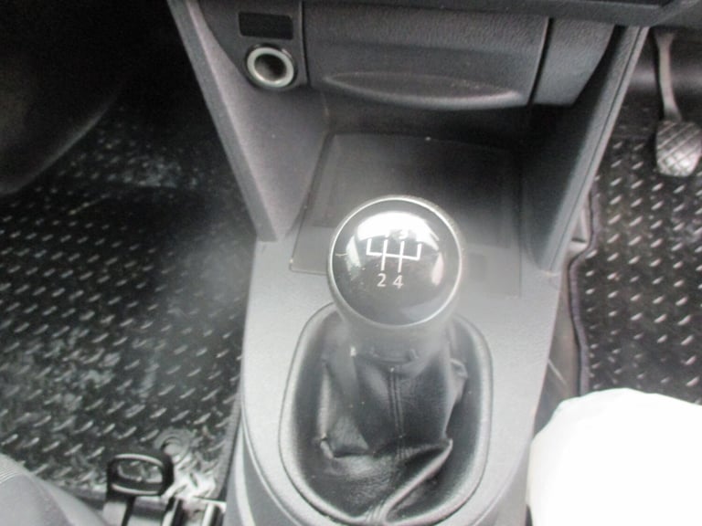 2015 Volkswagen Caddy 16 TDI 102PS Startline Van PANEL VAN Diesel Manual