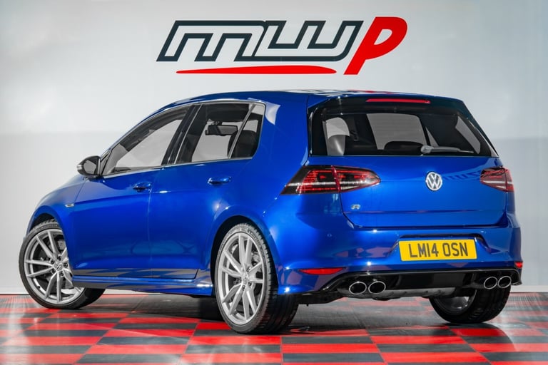 VOLKSWAGEN GOLF R 2.0 TSI R 300ps 5dr 4MOTION- FSH - 6 SPEED MANUAL - LAPIZ BLUE