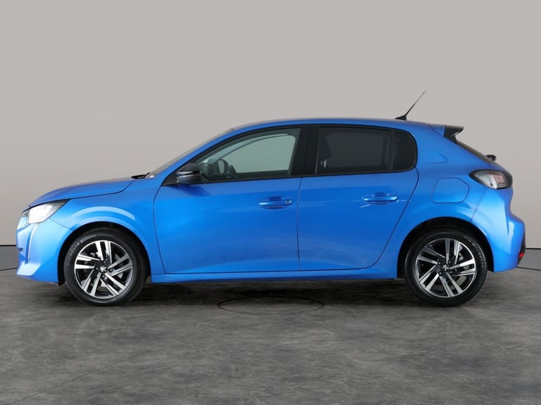 2023 Peugeot 208 1.2 PureTech 100 Allure Premium + 5dr HATCHBACK PETROL Manual
