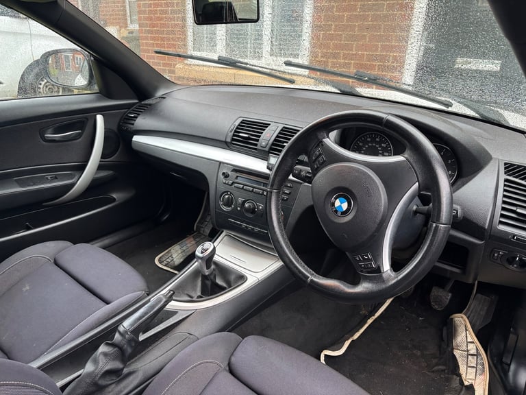 BMW, 1 SERIES, Convertible, 2010, Manual, 1995 (cc), 2 doors