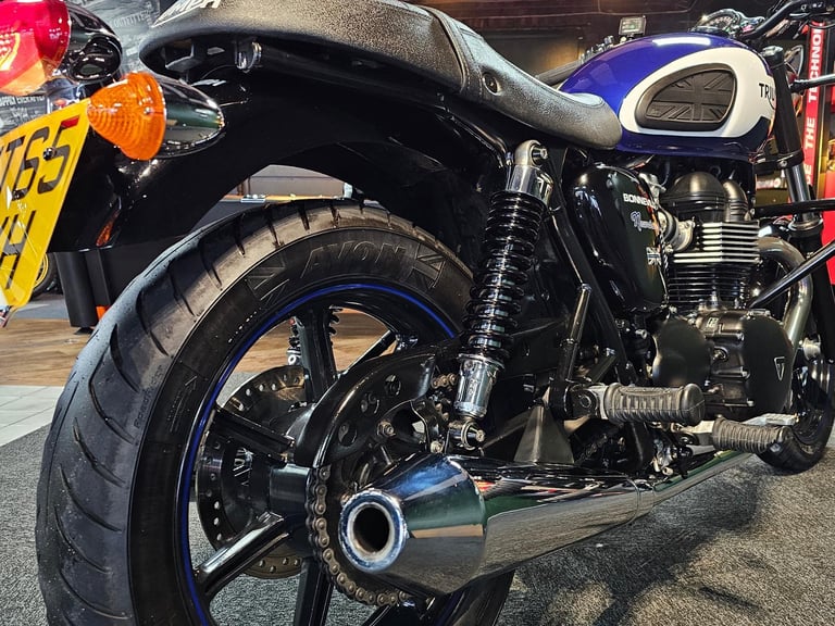 2015/65 TRIUMPH BONNEVILLE NEWCHURCH 865cc EXTRA'S 17,000 MILES