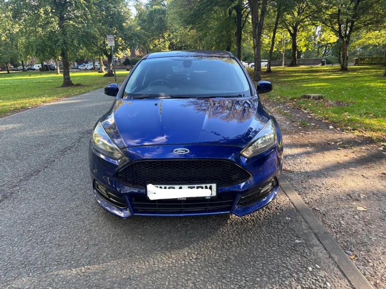 Ford, FOCUS, Hatchback, 2015, Manual, 1499 (cc), 5 doors