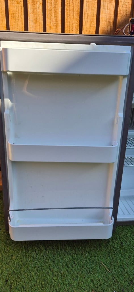 ELECTROLUX RM4270 3way fridge freezer for caravan motorhome boat camper.
