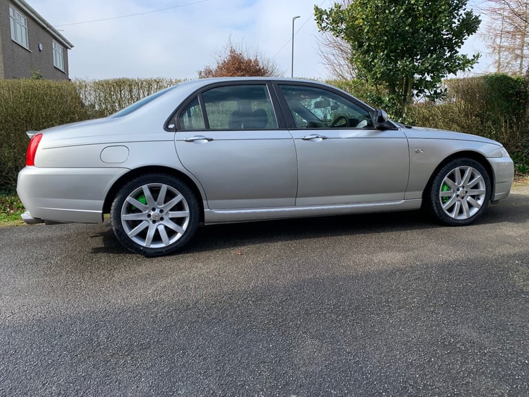 MG, ZT, Saloon, 2004, Manual, 4601 (cc), 4 doors