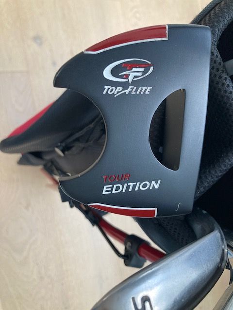 Top Flite "Tour Edition" - Golf Club Set with Bag / Stand