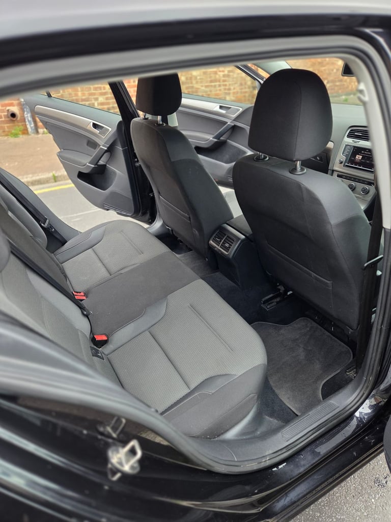 Volkswagen, GOLF, mk 7 Hatchback, 2016,  Tdi  bluemotion 5 sp Manual, 1598 (cc), 5 doors
