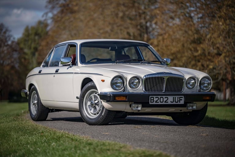 1984 Daimler 4.2  PETROL Automatic