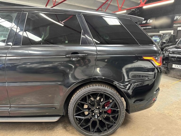 2021 Land Rover Range Rover Sport 5.0 P575 S/C SVR 5dr Auto ESTATE PETROL Automatic