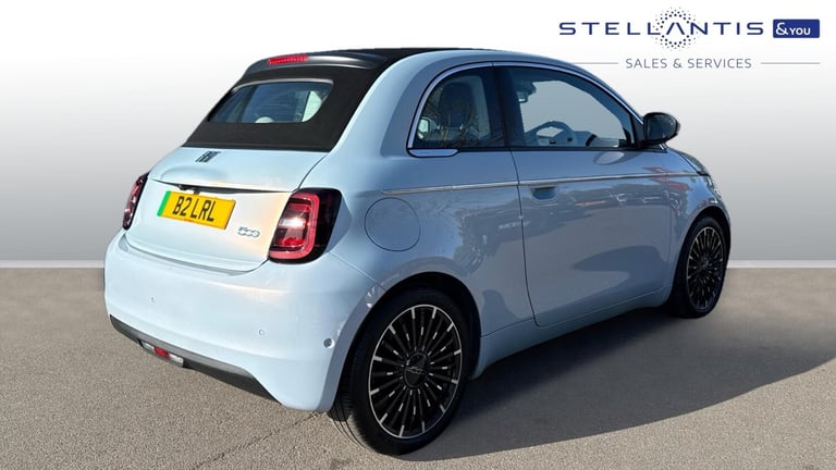 2022 Fiat 500e C 42kWh La Prima Convertible 2dr Electric Auto (118 ps) Convertible Electric Autom...