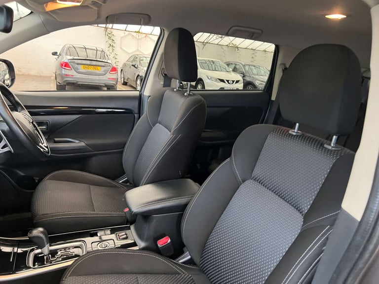2019 Mitsubishi Outlander 2.0 Design 5dr CVT ESTATE PETROL Automatic