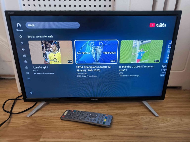 24" Slim Smart TV LED Wifi HDMI USB Freeview
