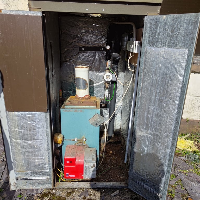 image for Grant 50/70 Euroflame Boiler and Housing