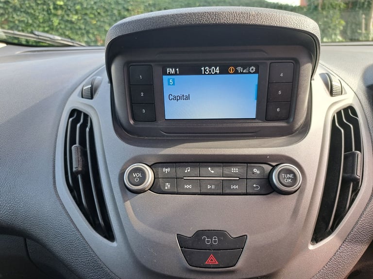 Ford, TRANSIT COURIER, Panel Van, 2020, Manual, 1498 (cc)