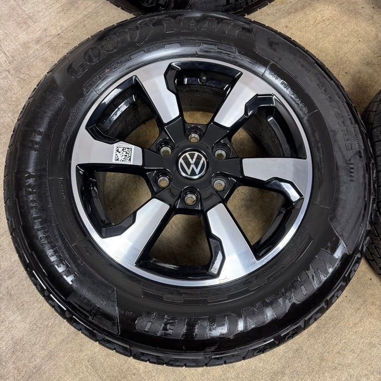 18'' GENUINE VW AMAROK 2024 DELIVERY MILES ALLOY WHEELS TYRES ALLOYS RANGER 6X139.7