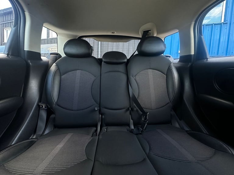 2014 MINI Countryman 1.6 Cooper 5dr [Chili Pack] Hatchback Petrol Manual