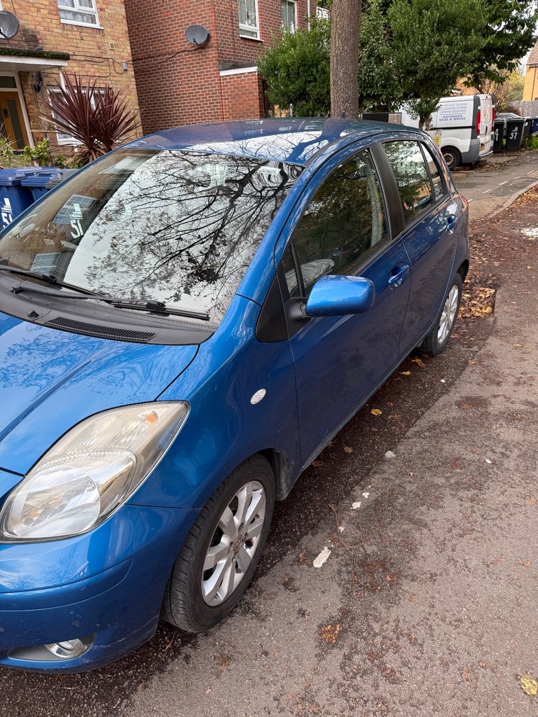 Toyota, YARIS, Hatchback, 2011, Manual, 1329 (cc), 5 doors