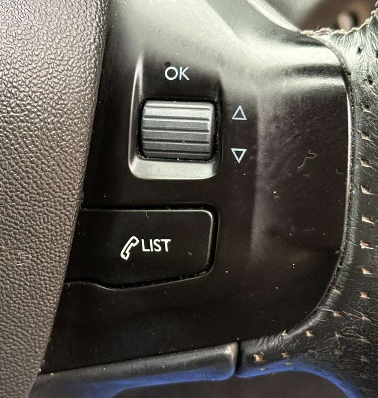 2015 Peugeot 208 1.2 VTi PureTech Allure Euro 5 3dr Petrol