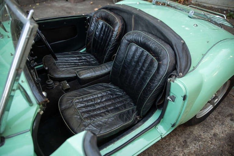 1985 MG MGA TWIN CAM ROADSTER Roadster PETROL Manual