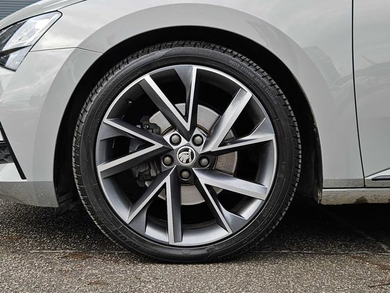 2021 Skoda Superb 2.0 TSI 190 Sport Line Plus 5dr DSG HATCHBACK PETROL Automatic