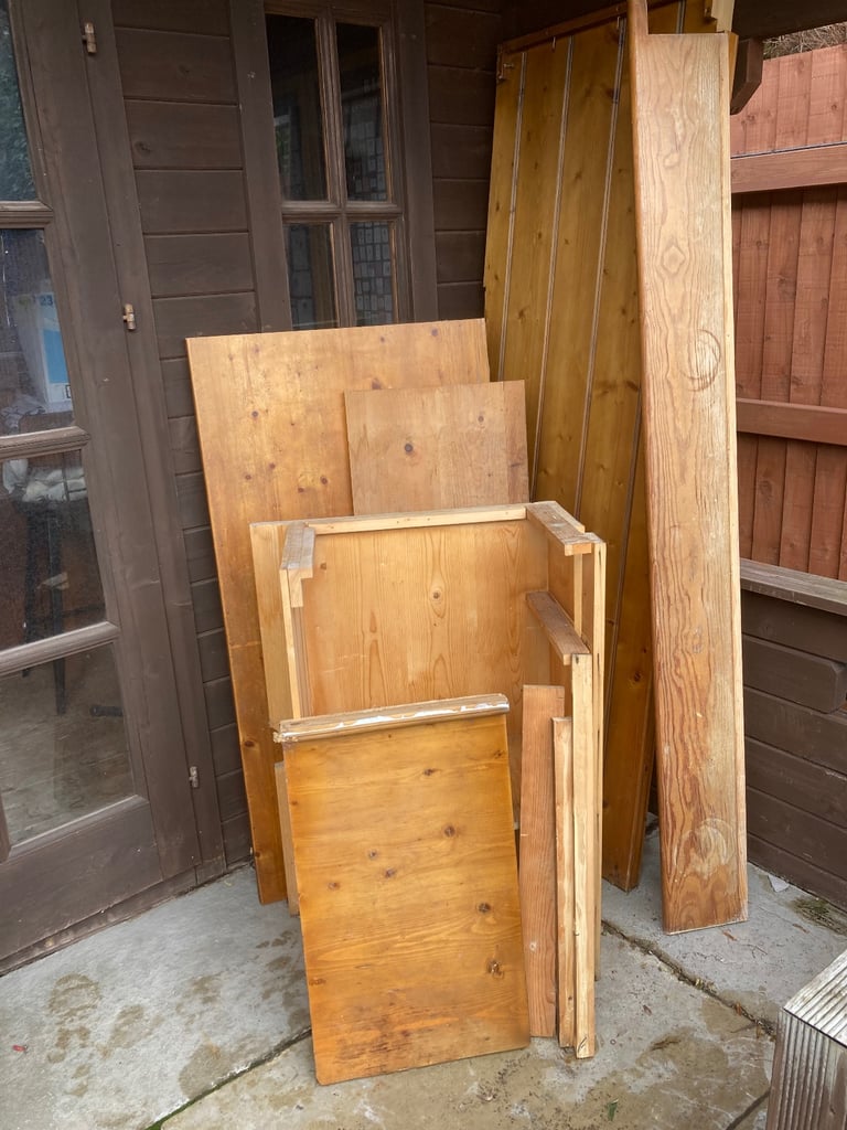 Wood panels & off cuts 