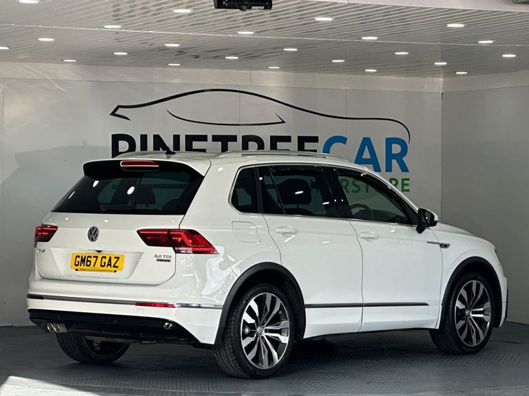 2017 Volkswagen Tiguan 2.0 TDI R-Line SUV 5dr Diesel DSG 4Motion Euro 6 (s/s) (150 ps) ESTATE Die...