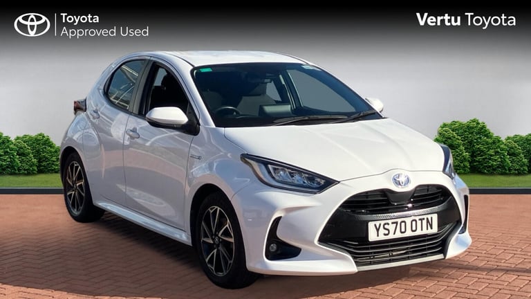 2021 Toyota Yaris 1.5 Hybrid Design 5dr CVT HATCHBACK PETROL/ELECTRIC Automatic