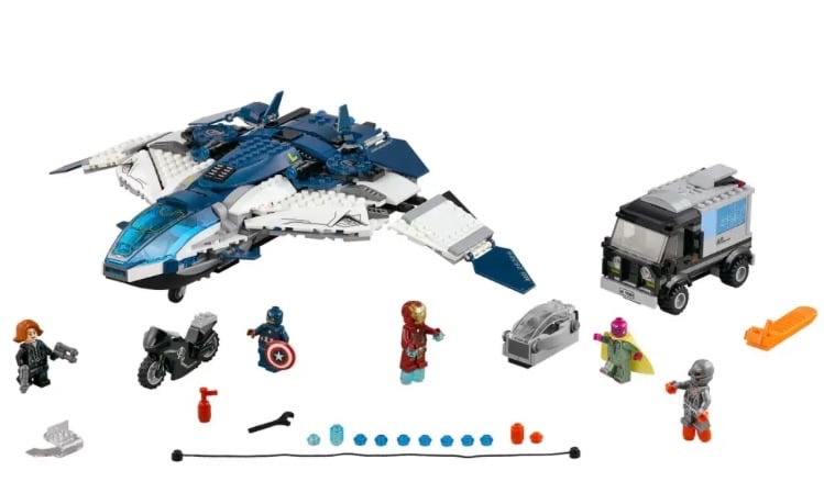 BRAND NEW AND SEALED LEGO Marvel The Avengers Quinjet City Chase 76032