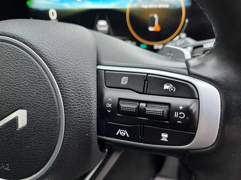 2022 Kia Sportage 1.6T GDi HEV 4 5dr Auto 4x4 Hybrid Automatic