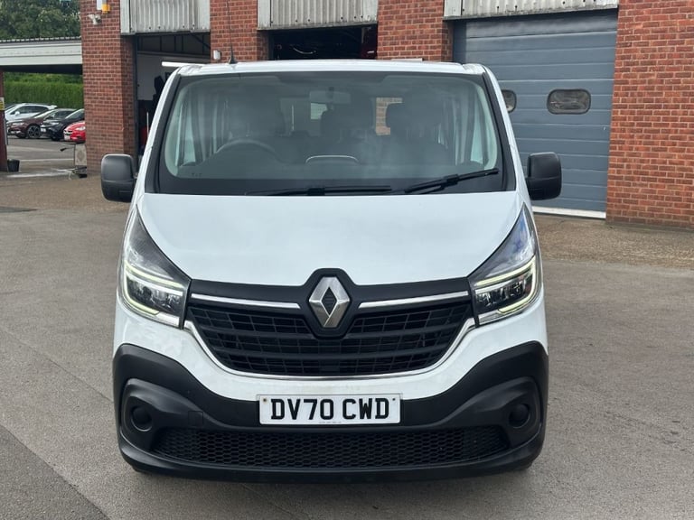 Renault Trafic SL28 ENERGY dCi 120 Business 9 Seater Diesel