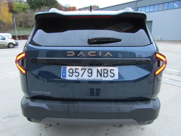  Dacia Bigster 1.2 TCe 140 EXTREME MHEV MILD HYBRID EURO 6 (s/s) LEFT HAND DRIVE  SUV Petrol Manual