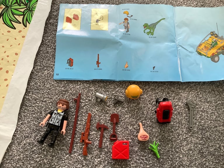 Playmobil Set 4175 Adventure Amphibian Vehicle & Deinonychus - plus extras!