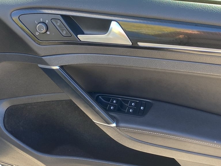 2019 69 VOLKSWAGEN GOLF 2.0 TSI R 5DR DSG 4MOTION