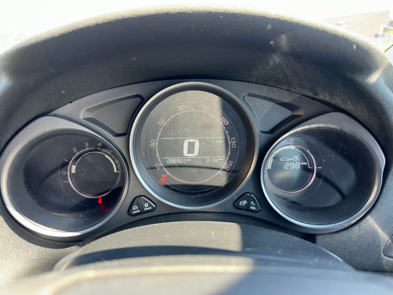 2014 Citroen C4 Airdream VTR+ - New Years MOT - £20 Road Tax - Cruise Ctrl - Full Service History