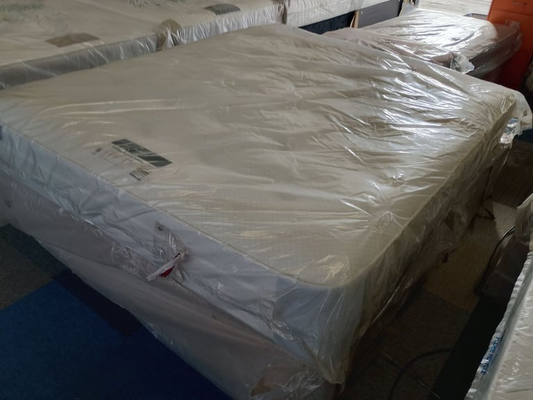 6ft silent night 1200 pocket memory mattress new in packets only £349