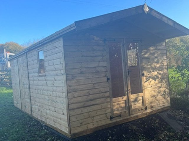 GARDEN SUMMERHOUSE HEAVY DUTY ERECTED FOR FREE