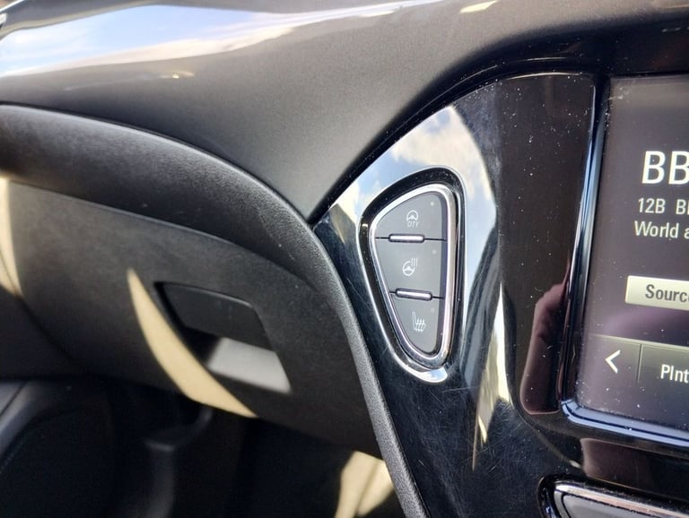 2018 Vauxhall Corsa 1.4i ecoTEC Energy Hatchback 5dr Petrol Manual Euro 6 (75 ps) Hatchback Petro...