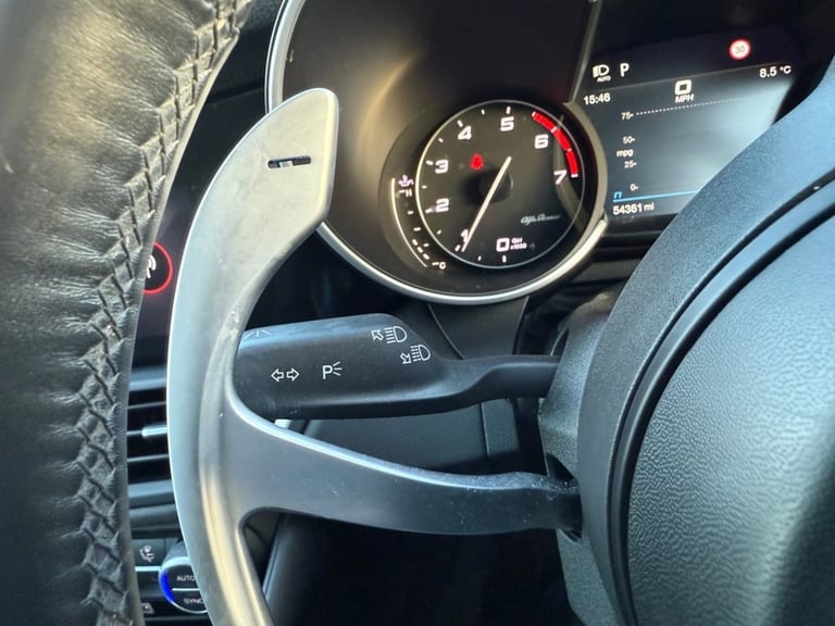 2020 20 ALFA ROMEO GIULIA 2.0T VELOCE SALOON 4DR PETROL GPF AUTO EURO 6 (S/S) (2