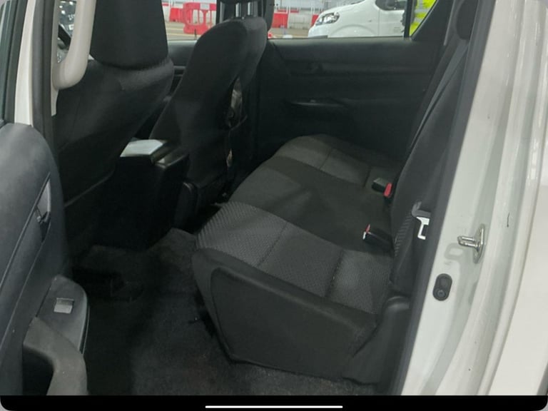 2020 Toyota Hilux Active D/Cab Pick Up 2.4 D-4D PICK UP DIESEL Manual