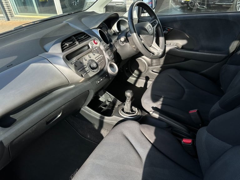 2009 Honda Jazz 1.4 i-VTEC EX Hatchback 5dr Petrol Manual Euro 4 (100 ps) Hatchback Petrol Manual