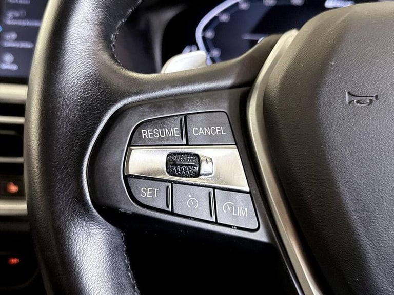 2021 BMW 3 Series 2.0 330e 12kWh Sport Pro Touring Auto Euro 6 (s/s) 5dr Automatic Estate Hybrid ...