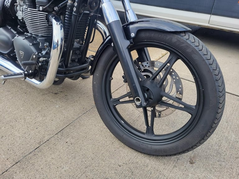 2014 Triumph SPEED MASTER 865