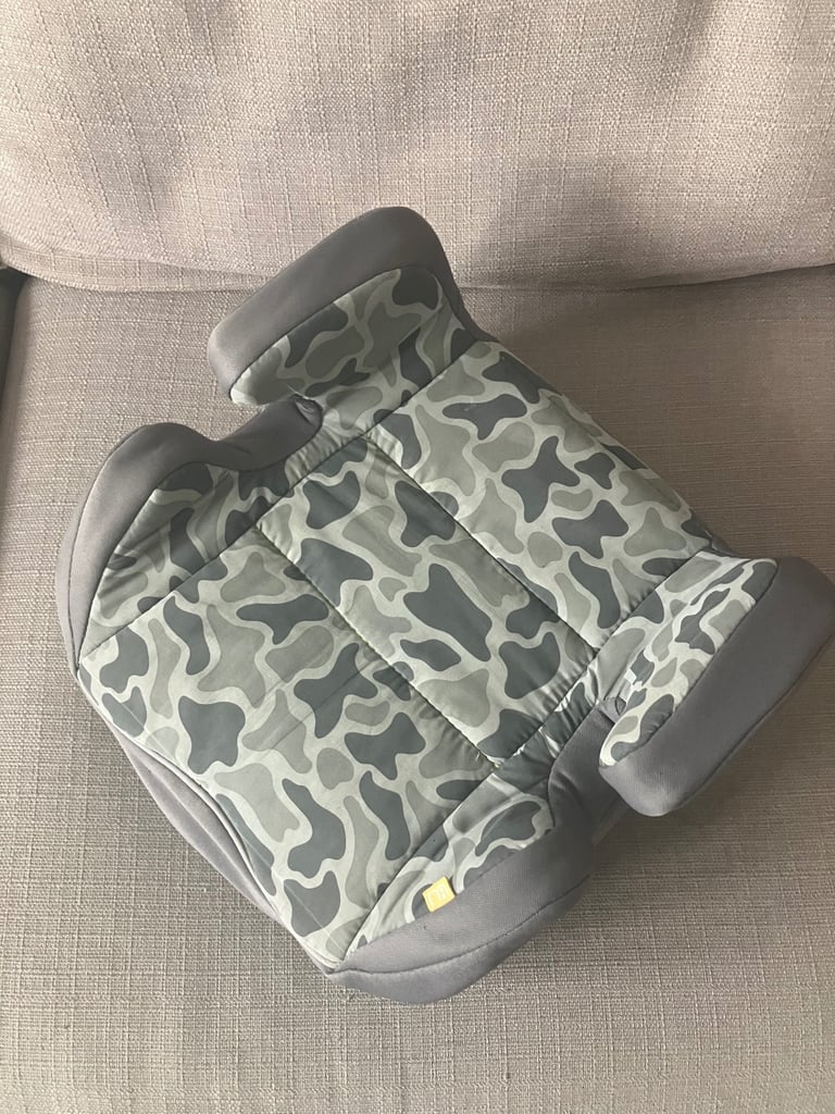Mothercare Backless Booster Seat 15 - 36 Kg VGC