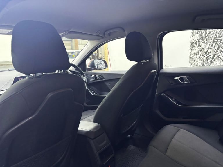 2021 BMW 1 Series 1.5 118i SE Hatchback 5dr Petrol DCT Euro 6 (s/s) (136 ps) Hatchback Petrol Aut...
