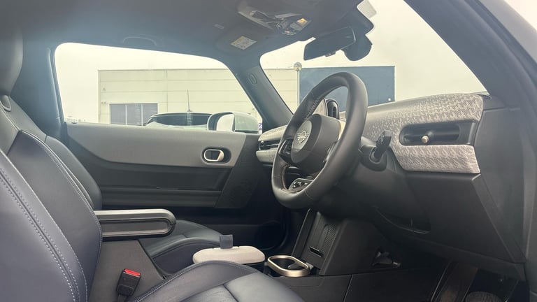 2024 MINI Cooper 2.0 S Exclusive 3dr Auto Hatchback Petrol Automatic