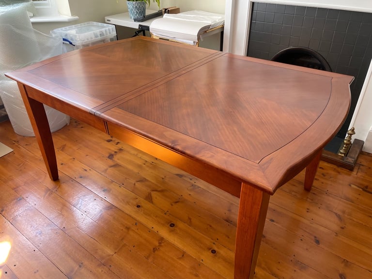 image for Solid Wood Extendable Dining Table – Seats up to 10 – Excellent Condition £300