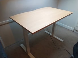Sit-stand Elev8 Mono desk 