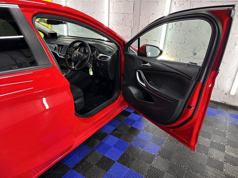 2016 Vauxhall Astra 1.0i Turbo ecoFLEX Tech Line Hatchback 5dr Petrol Manual