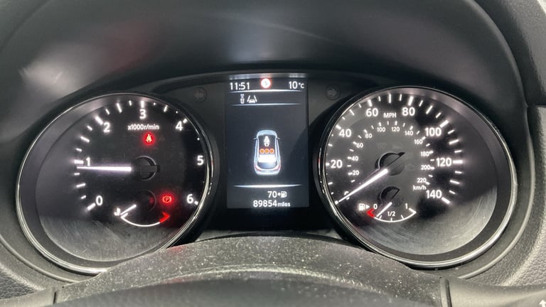 2016 Nissan Qashqai 1.5 dCi N-Connecta 5dr HATCHBACK Diesel Manual